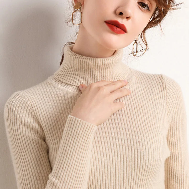 Soft knit turtleneck sweater, autumn and winter