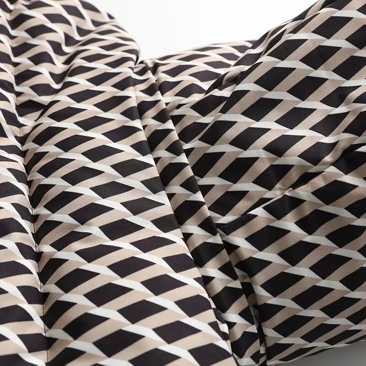 Padded jacket with hood and high waist with windproof belt