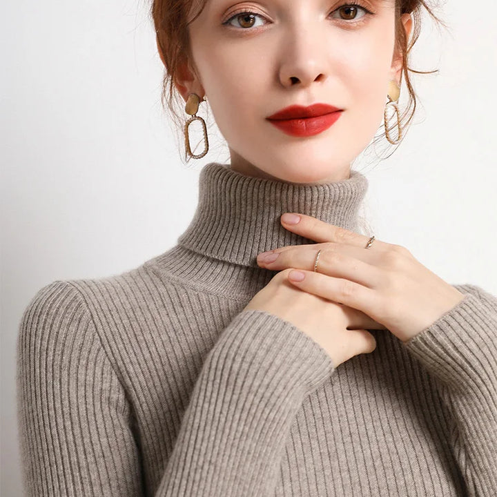 Soft knit turtleneck sweater, autumn and winter
